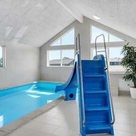 9 Bedroom Beautiful In Sydals Сasa de vacaciones *