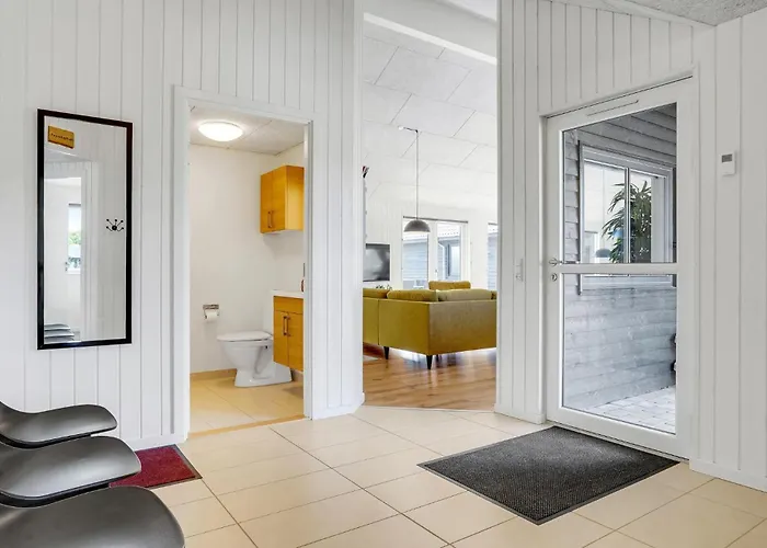 9 Bedroom Beautiful In Sydals Сasa de vacaciones Sarup