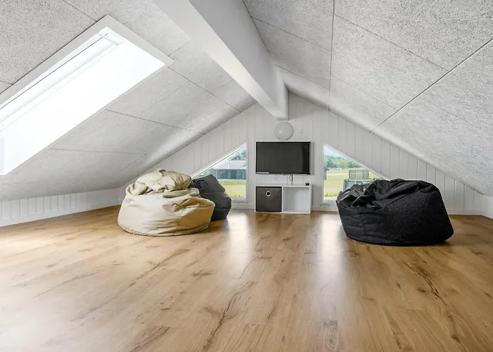 9 Bedroom Beautiful In Sydals * Sarup