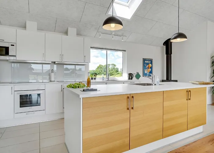 9 Bedroom Beautiful In Sydals Сasa de vacaciones *